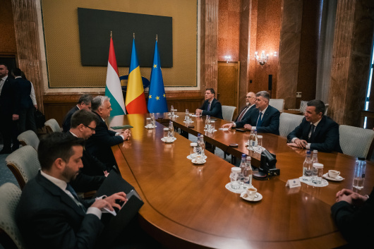 Kelemen Hunor a purtat discuții cu Viktor Orbán și Marcel Ciolacu